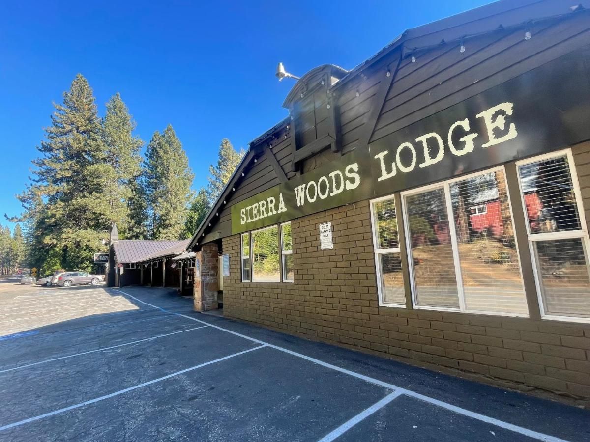 Sierra Woods Lodge 9