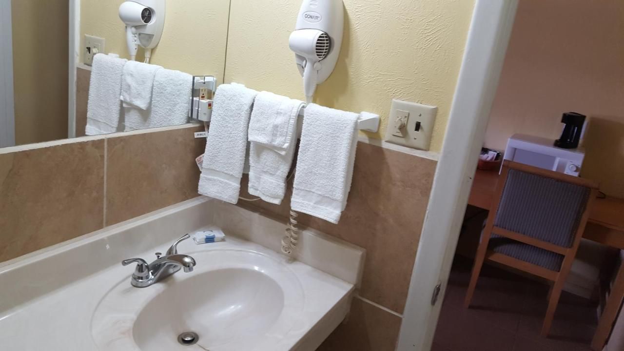 Sands Motel 6