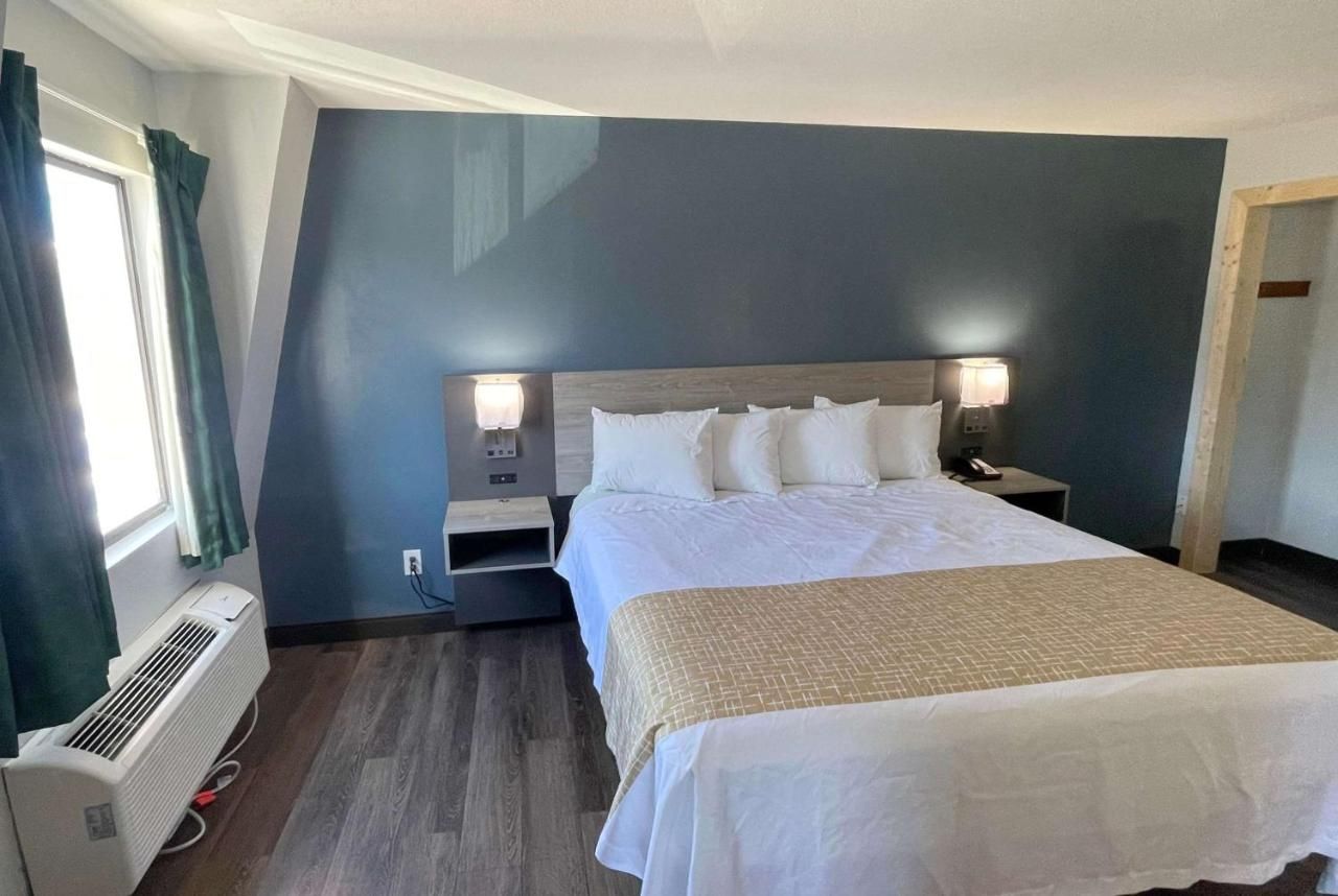 Travelodge by Wyndham Pigeon Forge Dollywood Lane 7