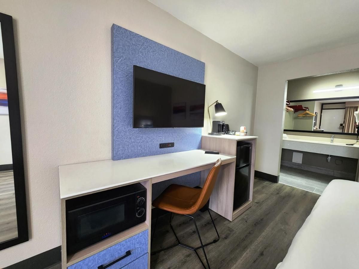 Smart Stay Lafayette 10