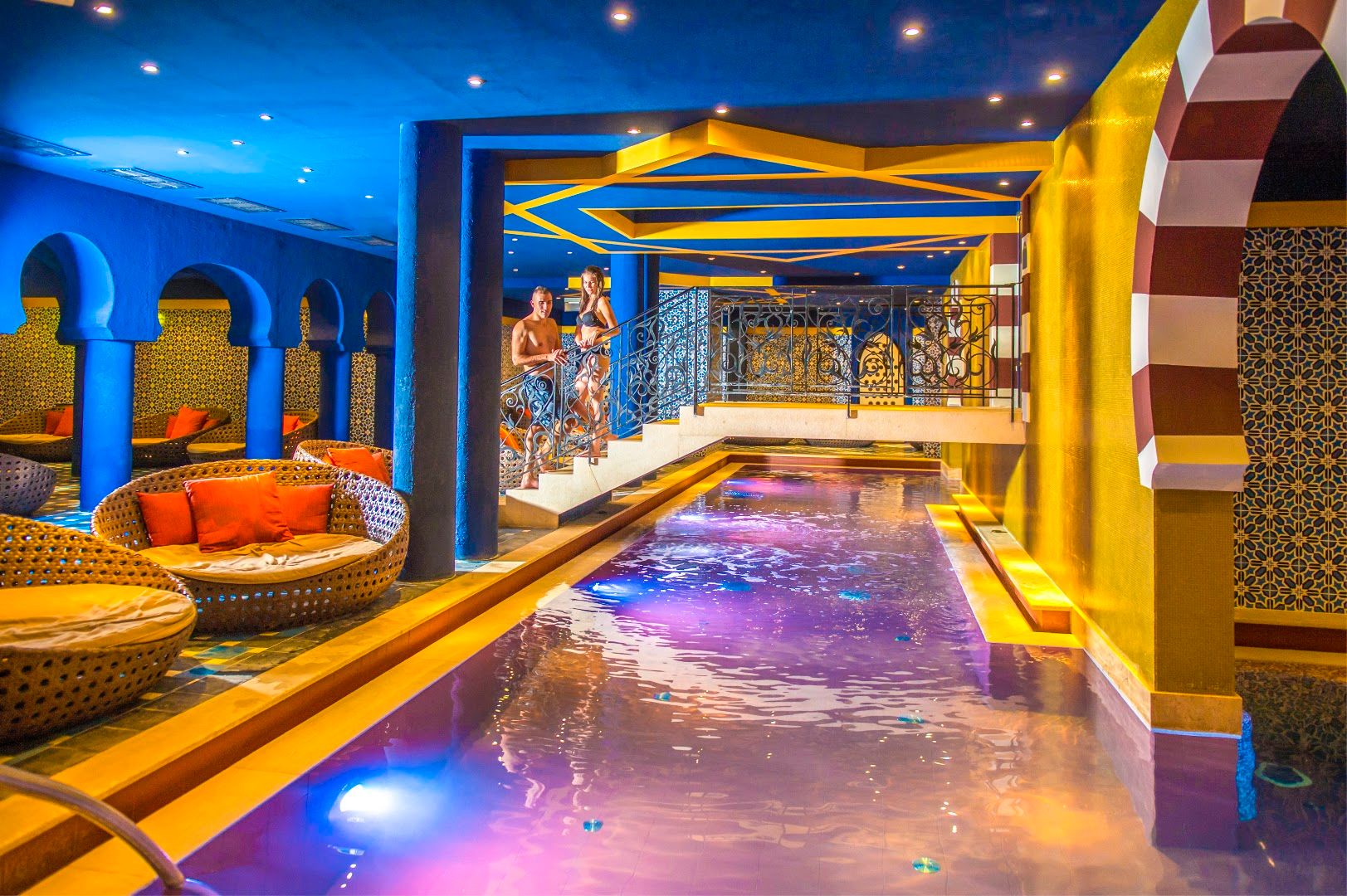 Mesés Shiraz Hotel 6