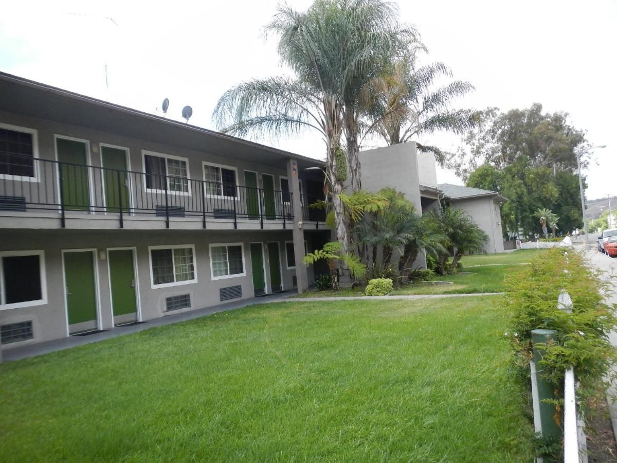 Travelodge by Wyndham Fairplex Pomona 7