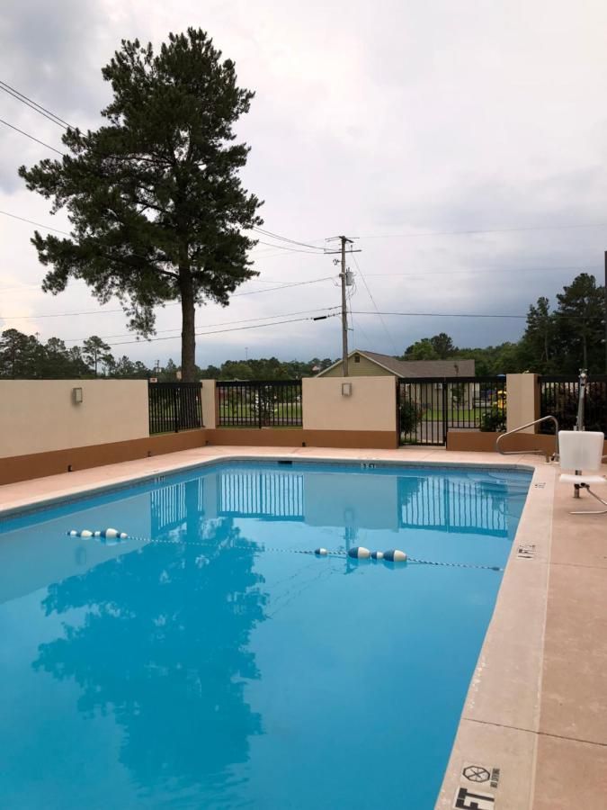 Millennium Inn 10