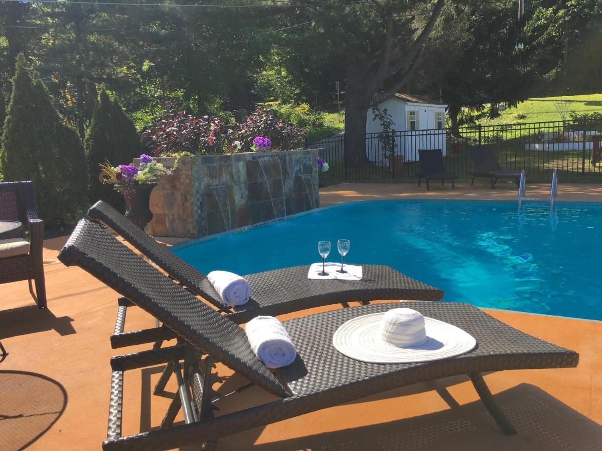 The Villas on Lake George 7