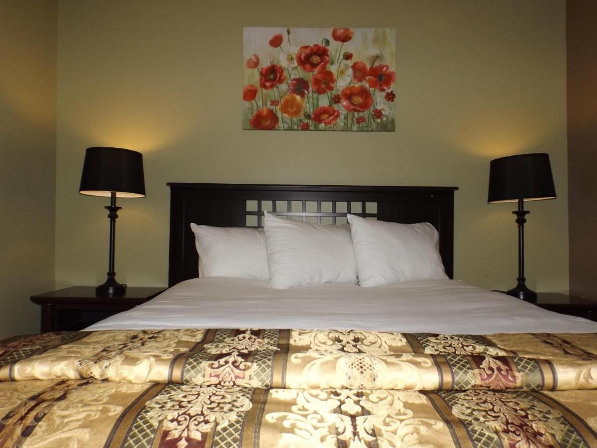 The Villas on Lake George 6
