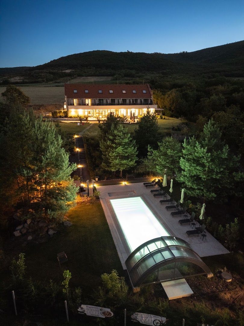 Hotel Kőporos Hercegkút 6