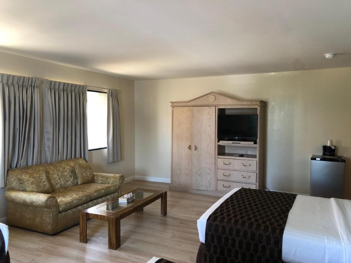 Rotex Western Inn 7