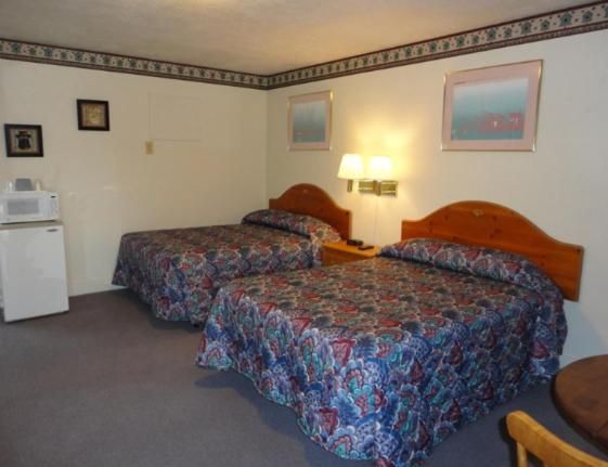 Theater Motel 9