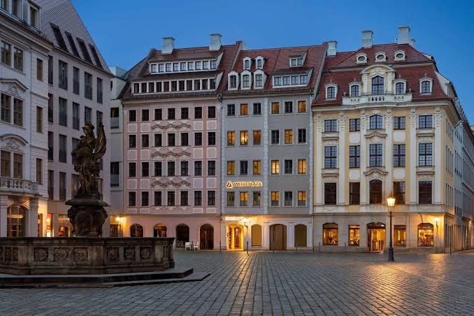 Amedia Plaza Dresden 6