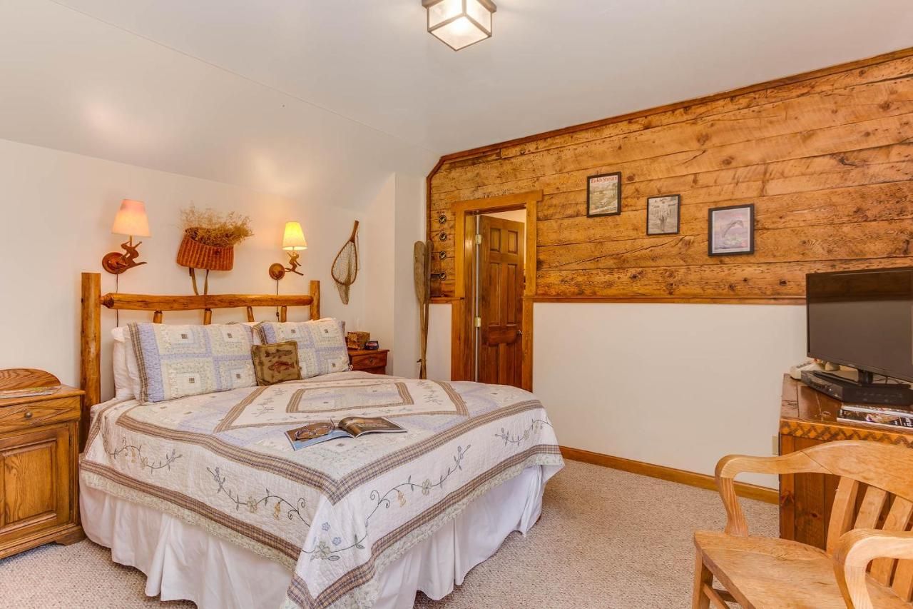 Minturn Inn 6