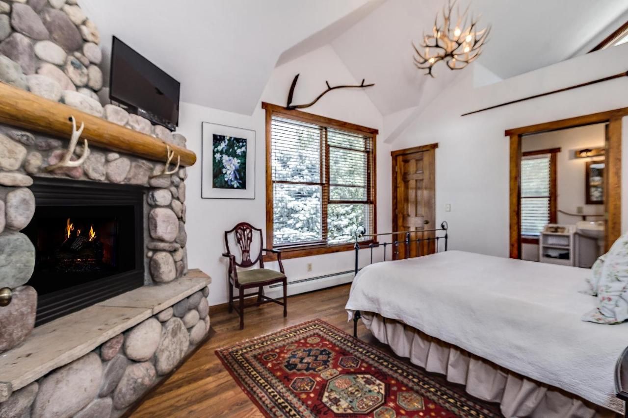 Minturn Inn 9