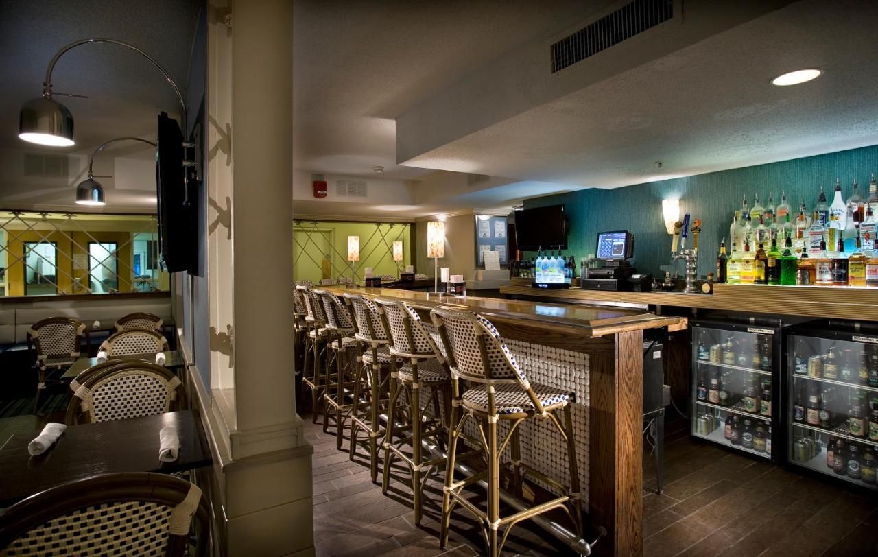Ocean Escape Condos 8