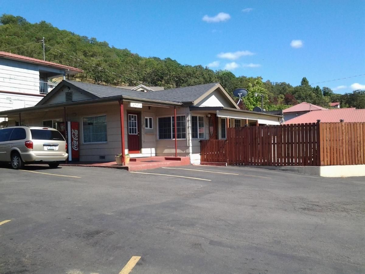 Roseburg Inn 6