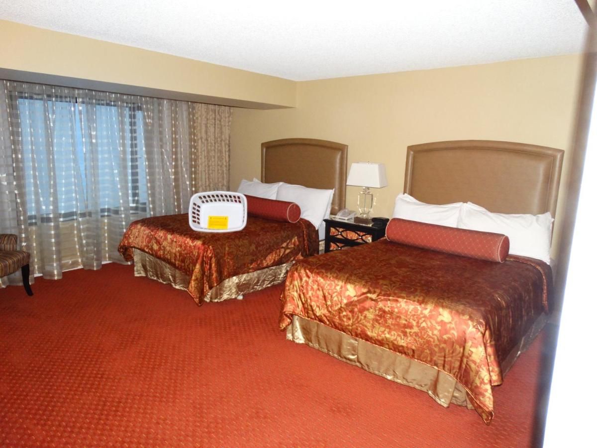 Suites at Jockey Club (No Resort Fee) 8
