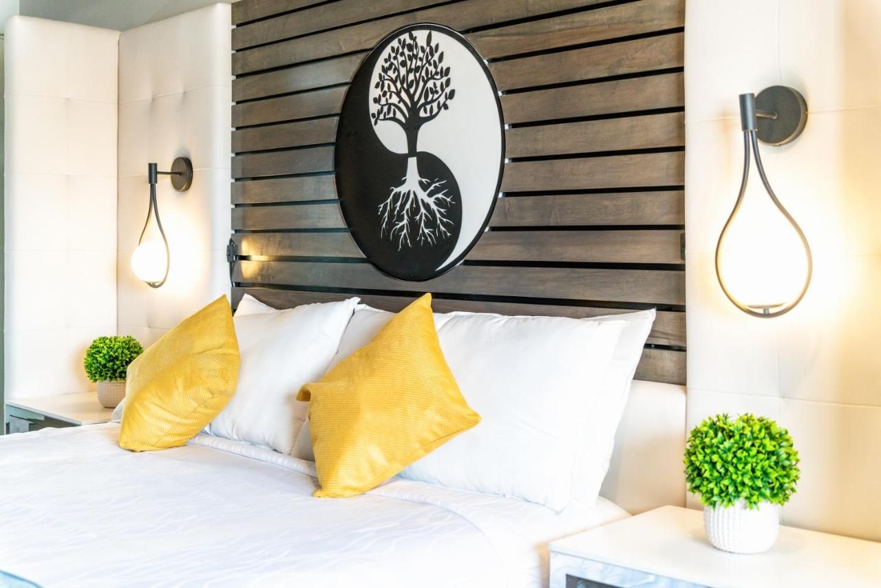 Aspire Inn Studios & Spas 6
