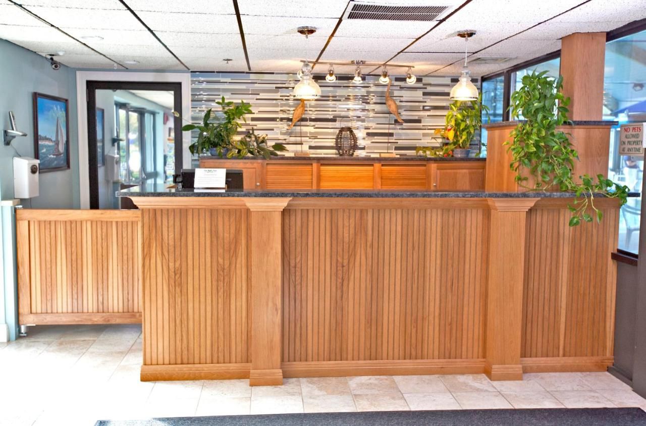 Holly Tree Resort 6
