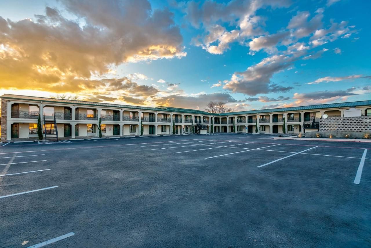 Angoria Hotel 7