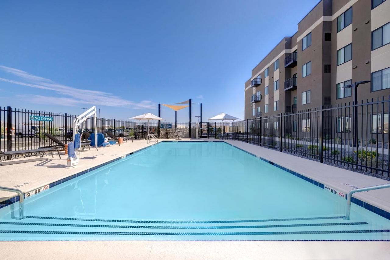 WaterWalk Extended Stay by Wyndham Tucson 6