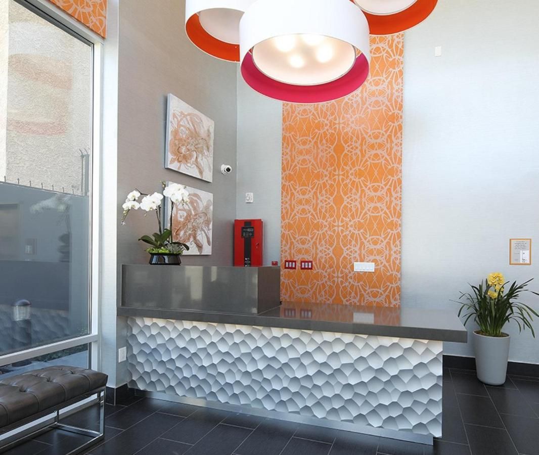 Lexen Hotel - Hollywood 10
