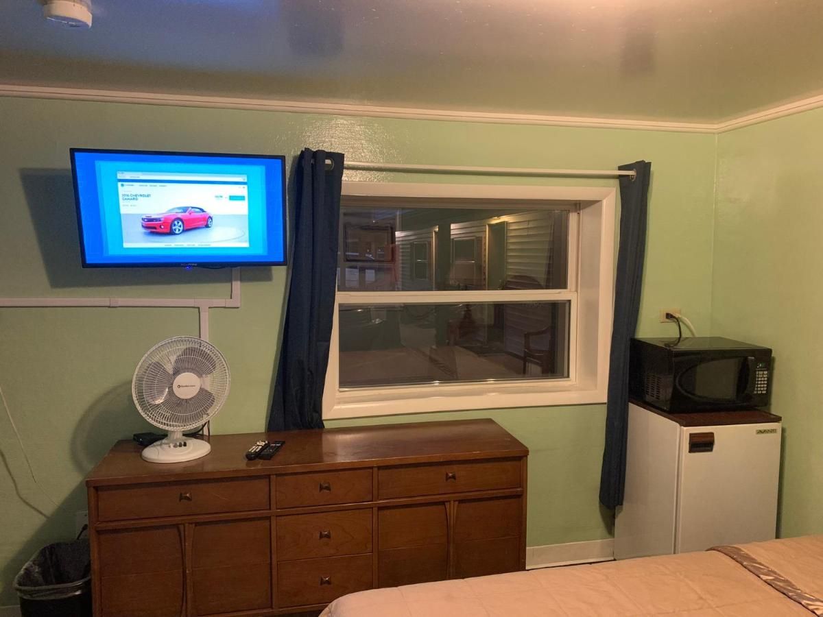 Tour Inn Motel 6