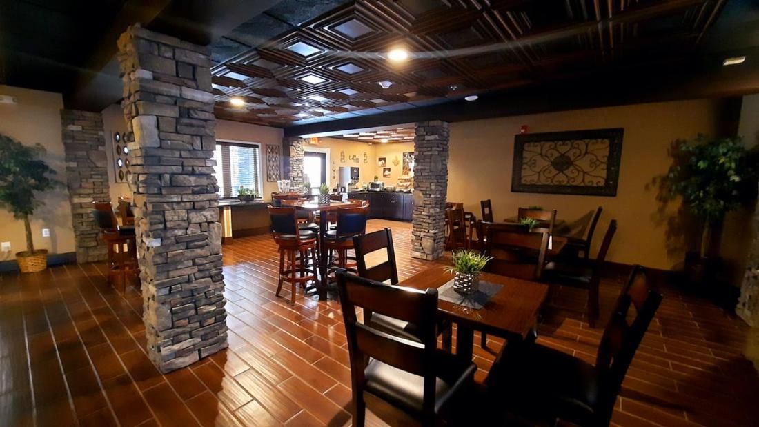 Stonebrook Lodge Bryson City 9