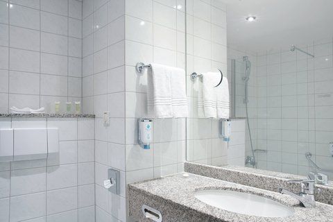 Courtyard by Marriott Dresden 6