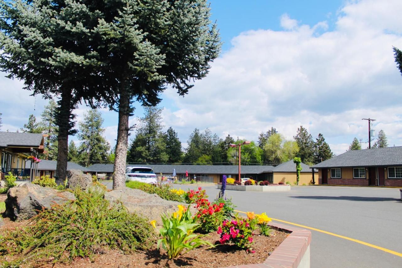 Cascade Lodge 9