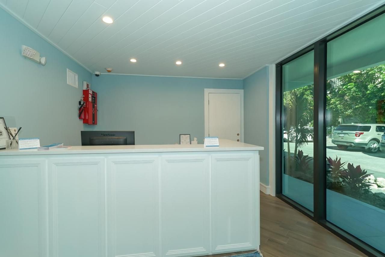 Anna Maria Beach Resort 9