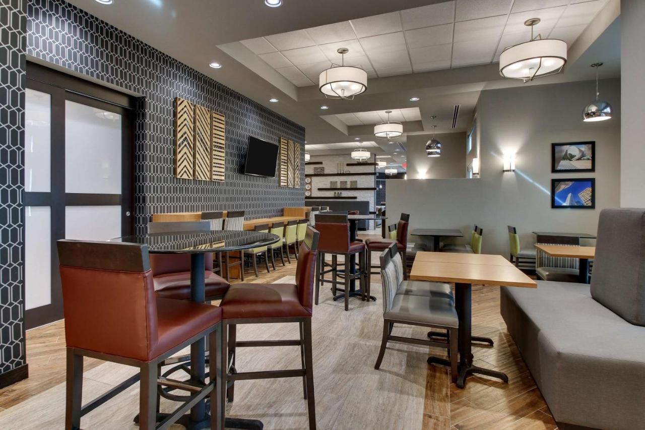 Drury Inn & Suites Cleveland Beachwood 6